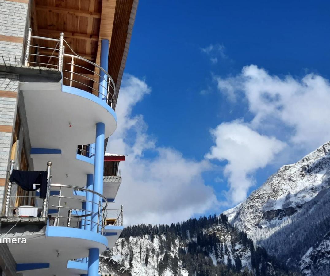 Cafe Kush Hotell Tosh Exteriör bild